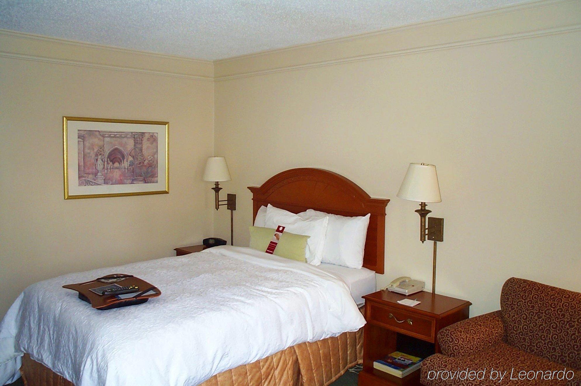 Quality Inn - Hamilton Place Chattanooga Bilik gambar